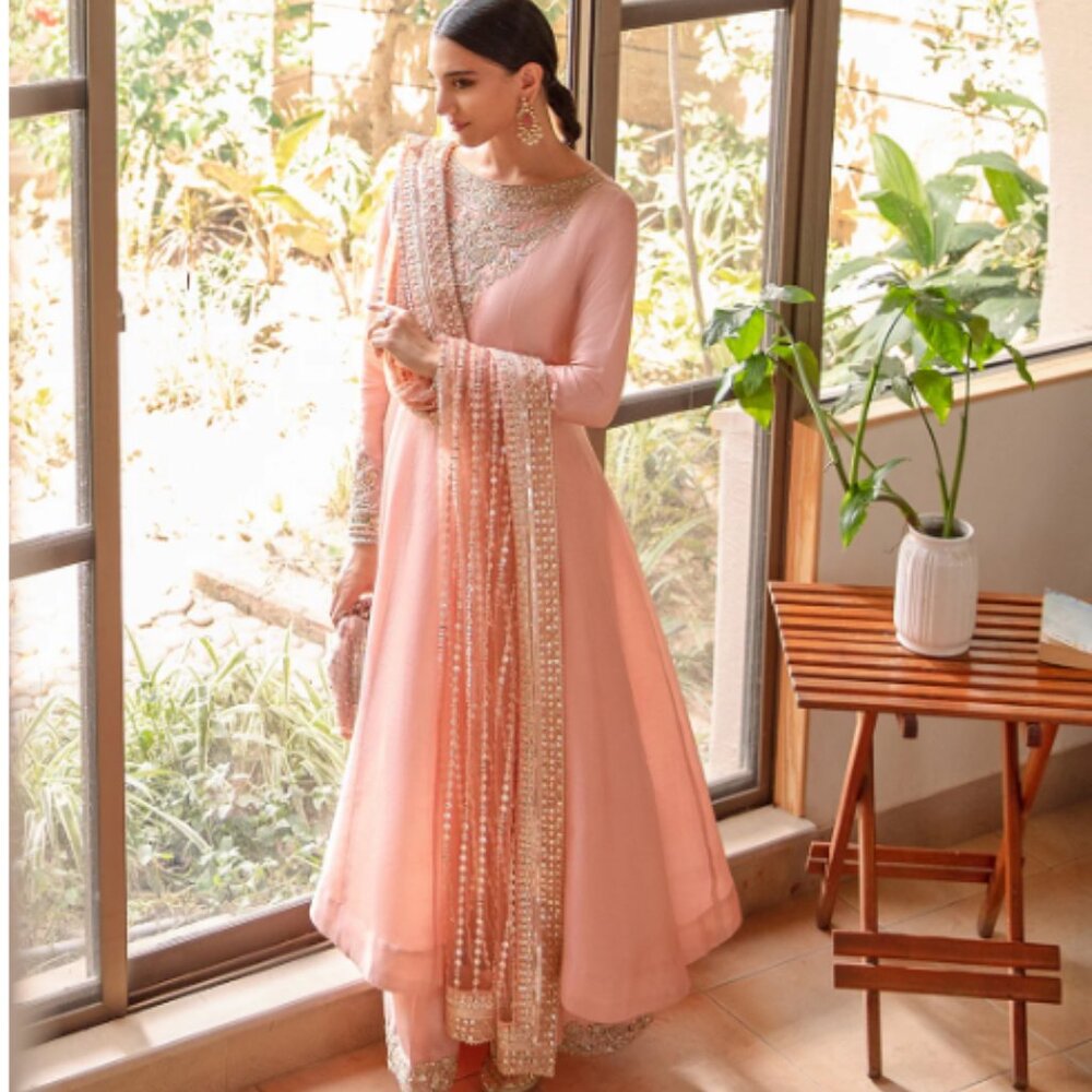 Faiza Saqlain Avani 3-Piece Embellished Outfit – Size L, Pink, Preloved - Picture 3 of 4